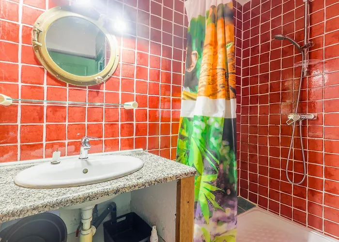 Appartement La Piscine - Appt Pour 6 Climatisé Avec Piscine LʼÎle-Rousse